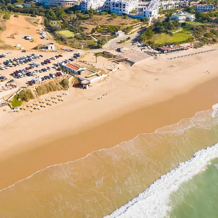 Muralha 102 By Destination Algarve Lagos